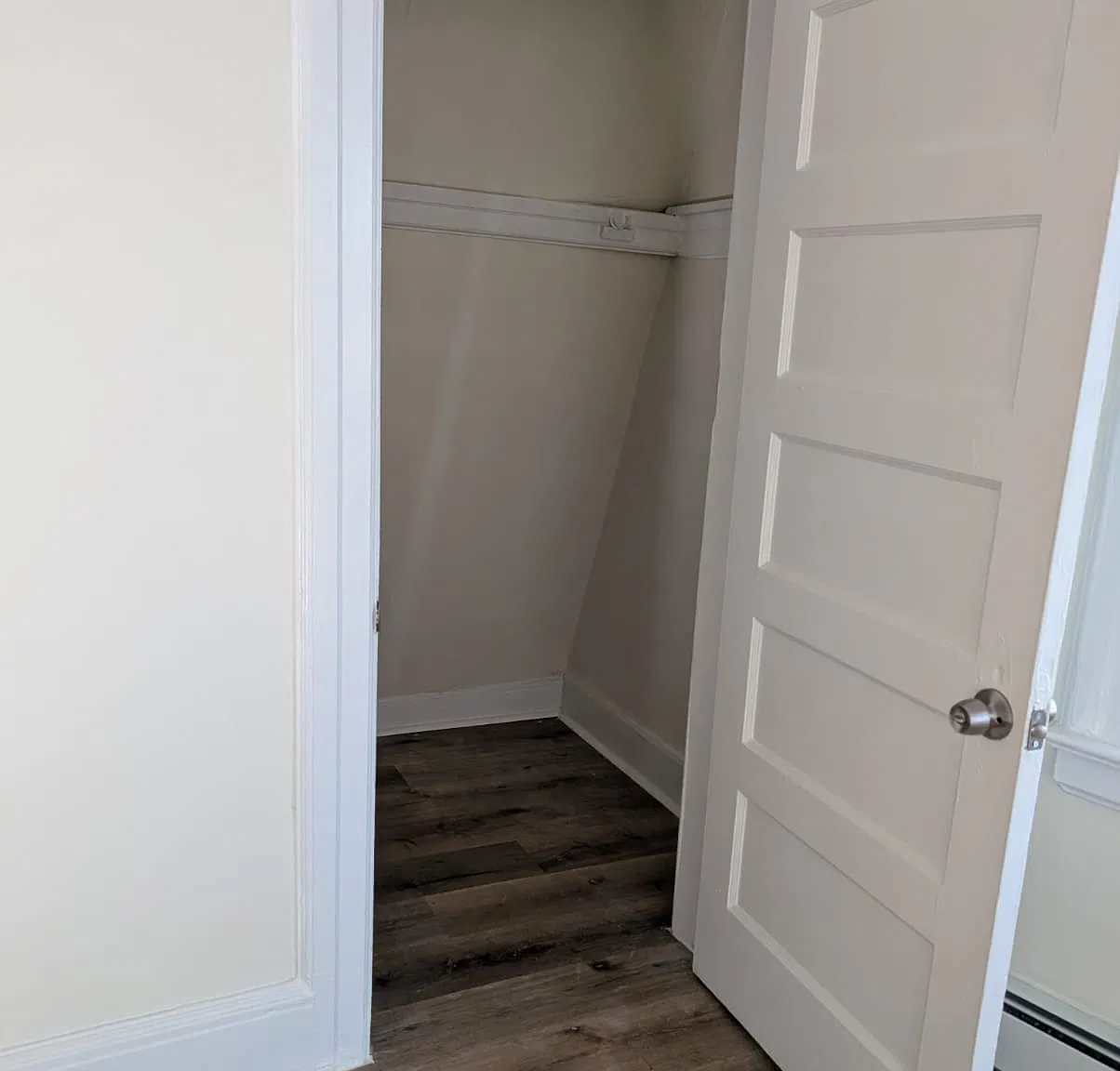 31 Cedar Ave — Photo 4