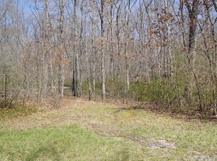 219 Woods Hollow Ln, Crossville, TN 38571