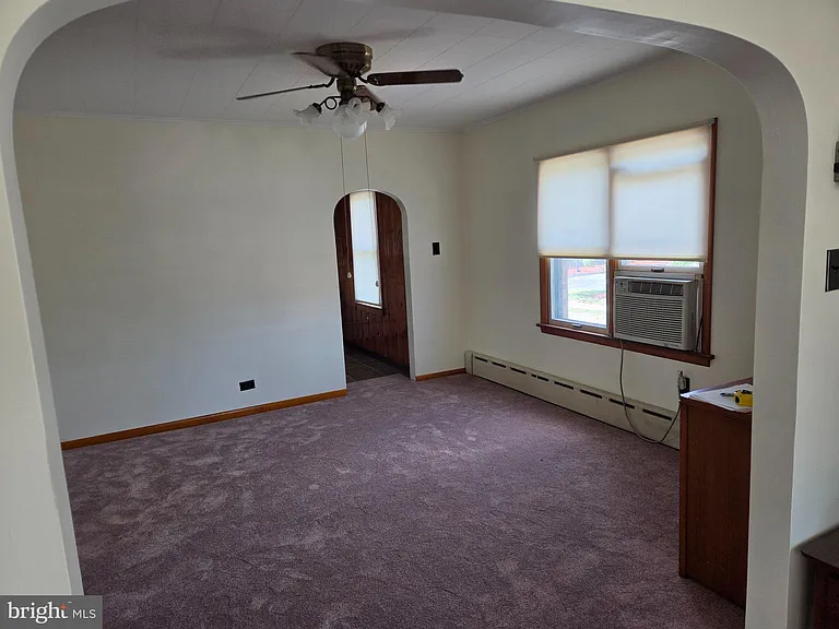 14 E Evesham Rd — Photo 3