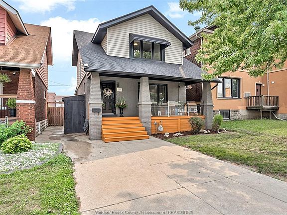 5th image of 1362 Elsmere Ave