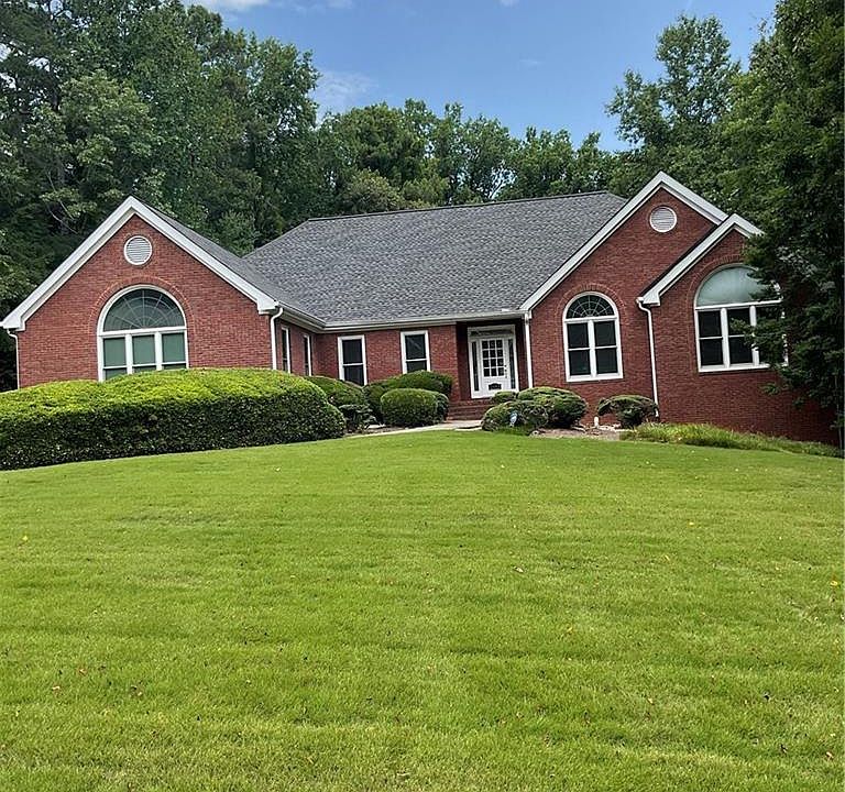 1st image of 3645 Edenderry Dr