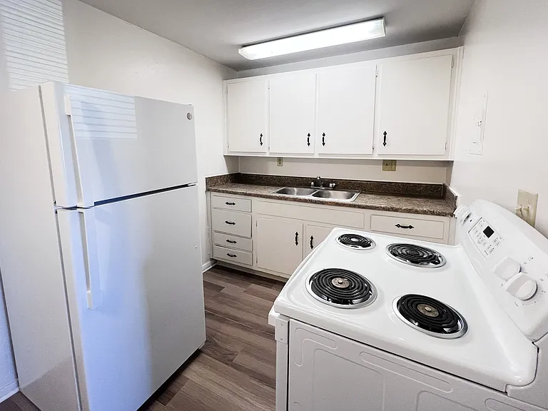Barkley Ridge Apartments — Photo 92