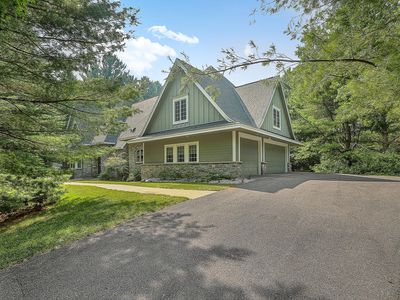 2291 Nicolle Ave N, Stillwater, MN, 55082