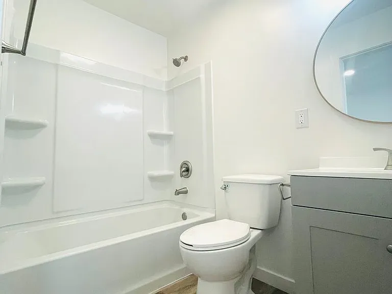 2938-2948 Lexington Dr — Photo 14