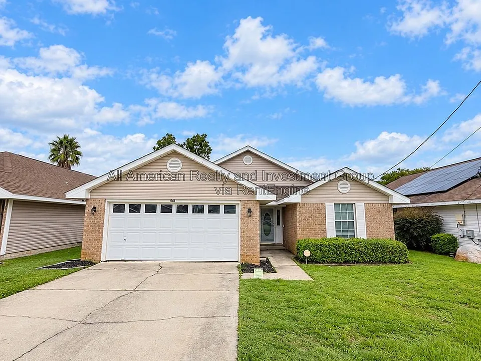 561 Rough Leaf Ln
