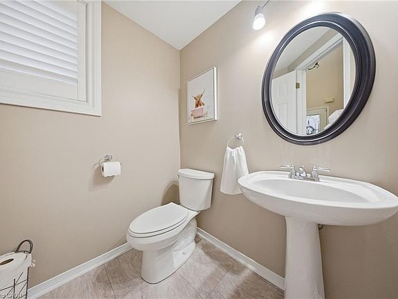 5th image of 29 Alder St