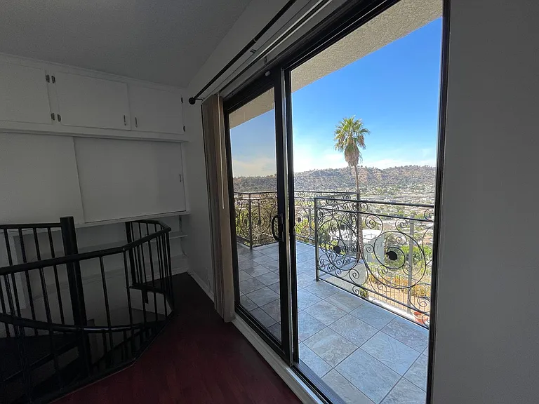 538 Vista Gloriosa Dr — Photo 20
