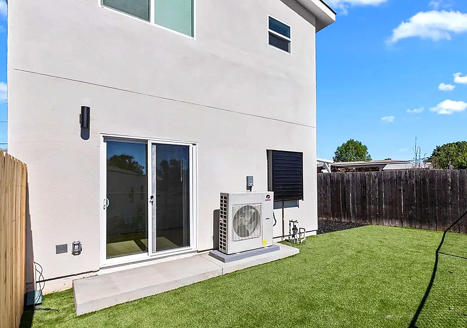Charming 3 Bed / 2 Bath Steps from SDSU with Private Backyard — Photo 2