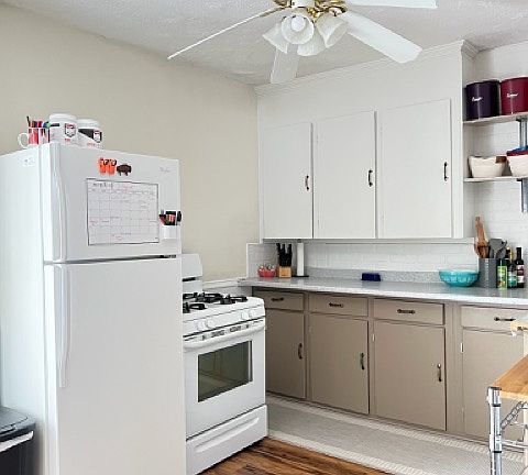 5th image of 32 Mang Ave Floor 2