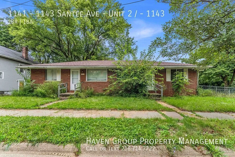 1141-1143 Santee Ave #2/1143