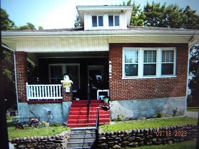 1st image of 2315 Hanover Ave NW