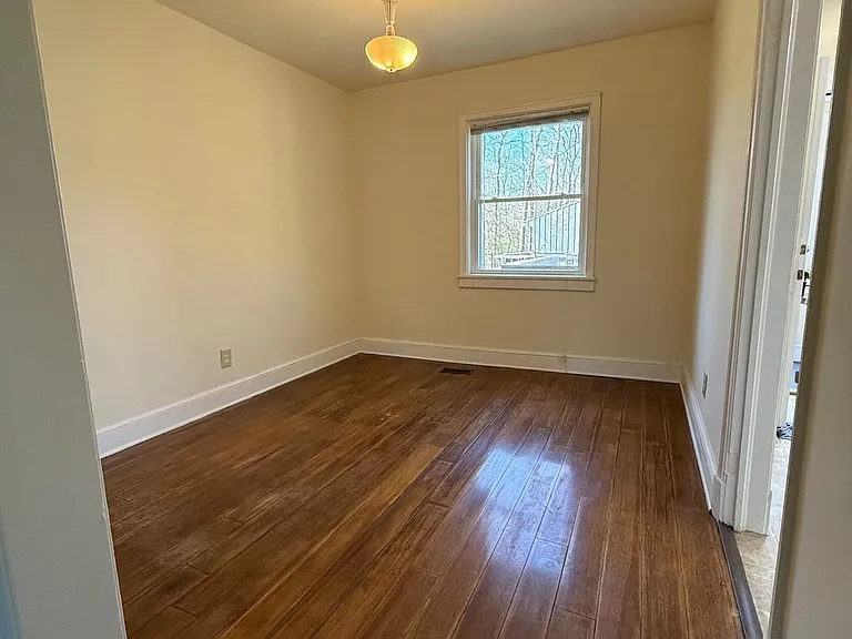 9253 Dahlgren Rd — Photo 9