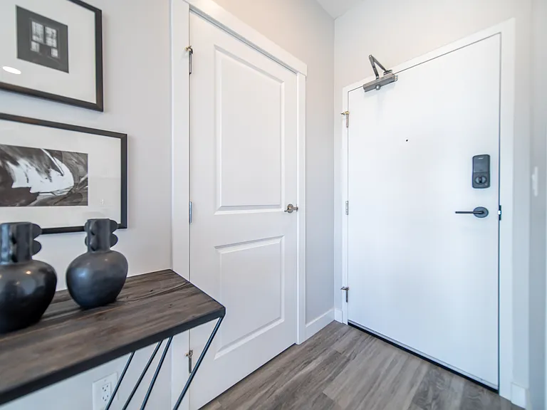 3859 Market St SE — Photo 17