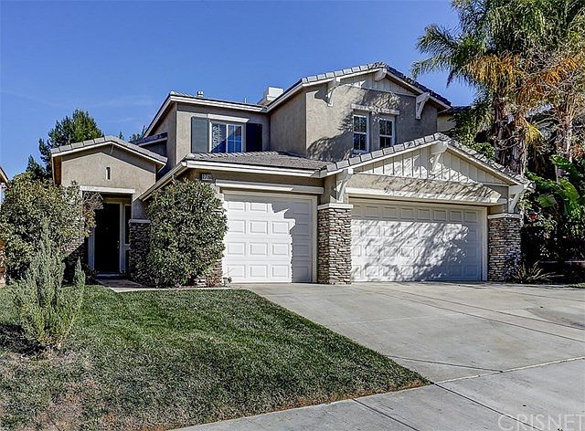 1st image of 27160 Cherry Laurel Pl