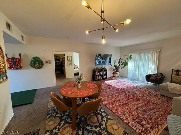 401 Amber Pine St APT 103, Las Vegas, NV 89144