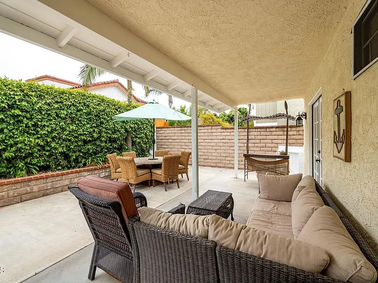 4850 Amalfi Way — Photo 42