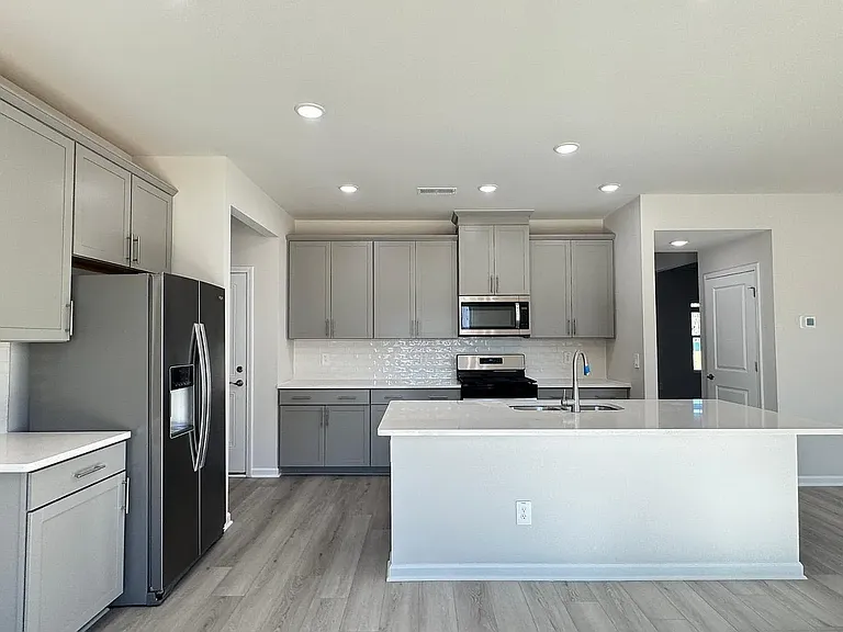 180 White Birch Ln — Photo 3