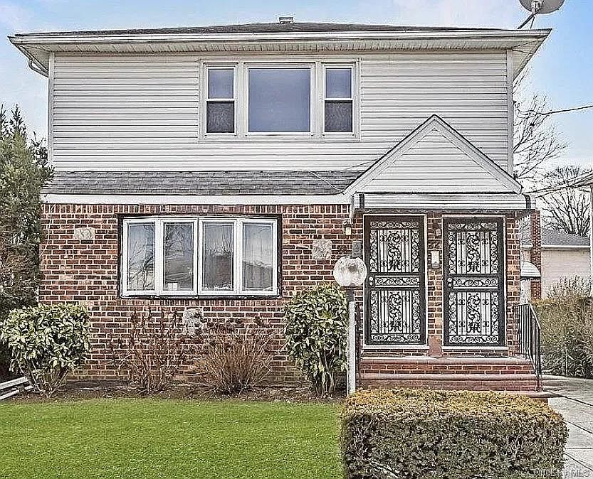 1st image of 22 Harrison Ave
