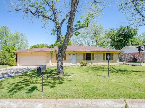 607 E Anderson St, Weatherford, TX 76086