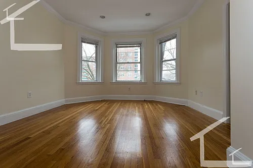 73 Thatcher St #21 Photo 1