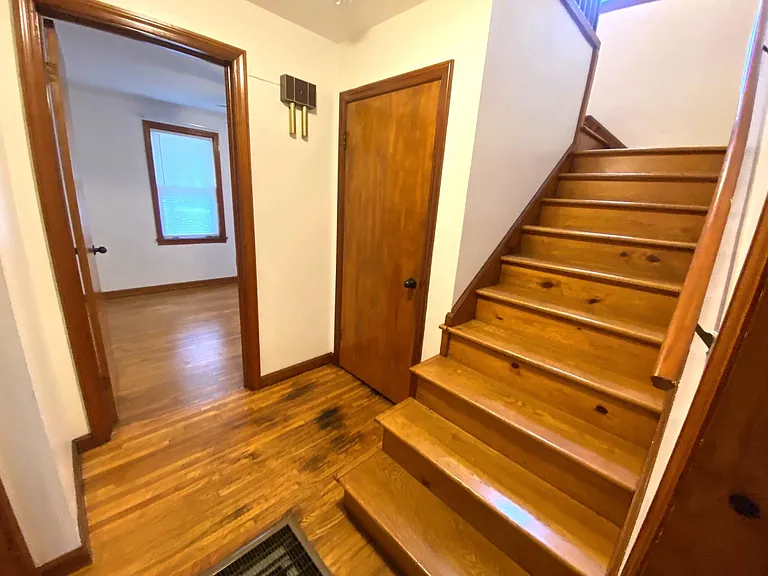 1647 S Edgewood Ave #1 — Photo 7