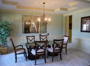 105 Winterset Ct, O'Fallon, MO 63366