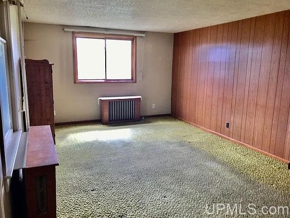 4th image of 408 South St