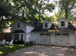 8 Hyatt Ln, Westport, CT 06880