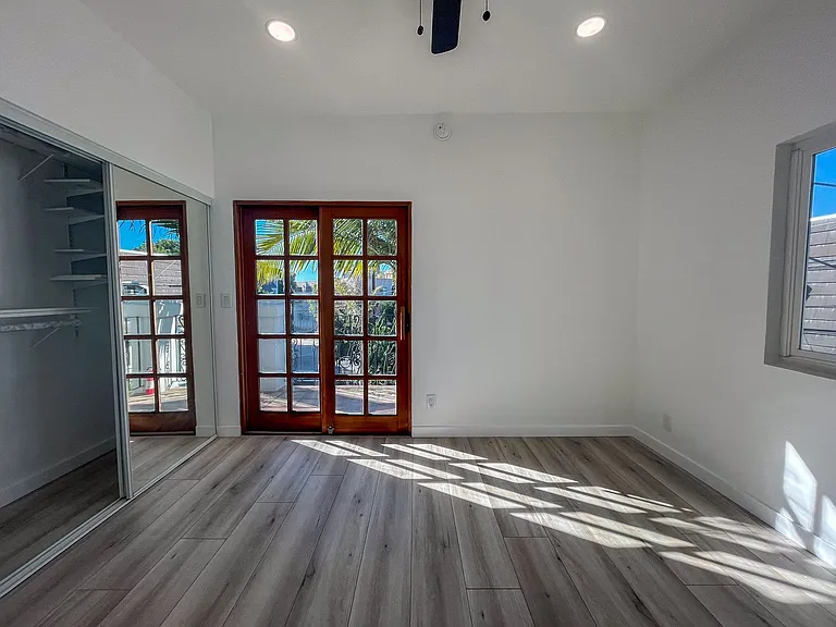 7851 Talbert St — Photo 9