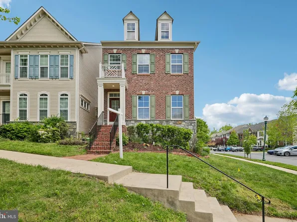12451 Horseshoe Bend Cir, Clarksburg, MD 20871