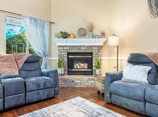 2955 E Christopher Dr, Fresno, CA 93720