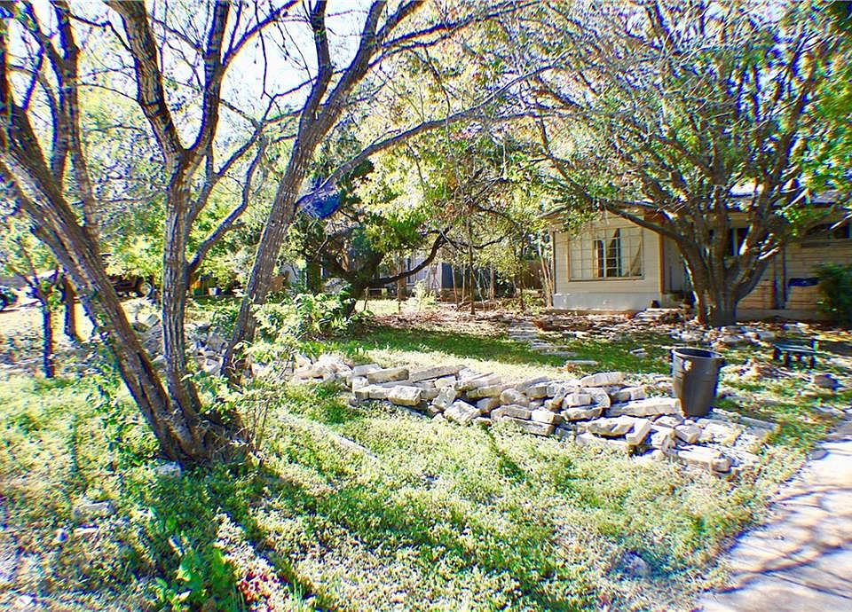1st image of 6400 Arnold Dr