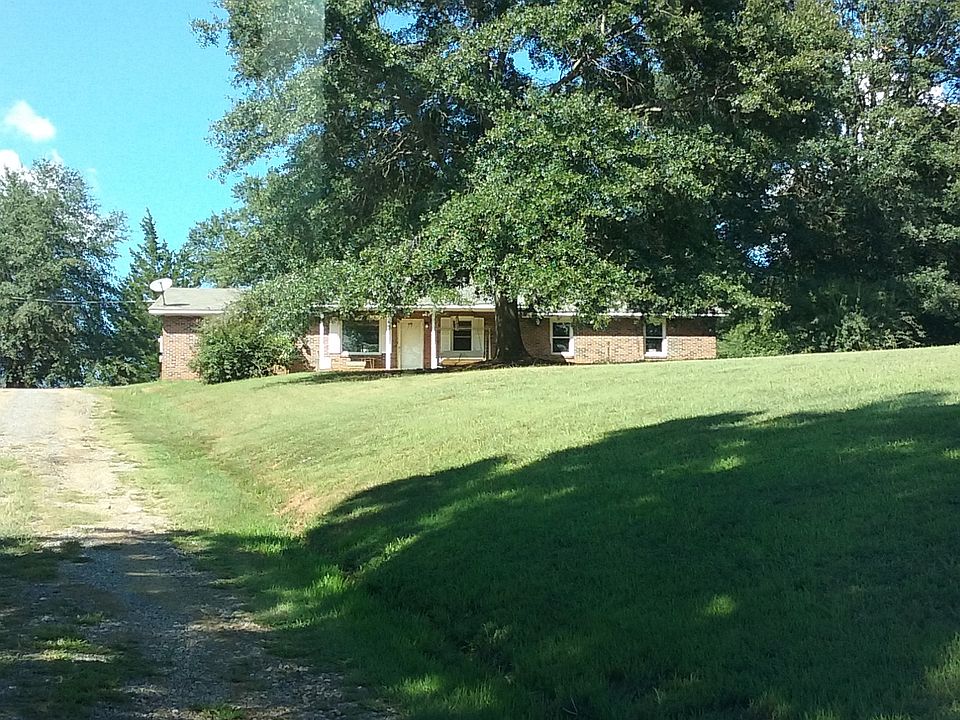 1st image of 330 Old River Rd