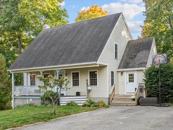 3 Fairfield Ave, Merrimac, MA 01860