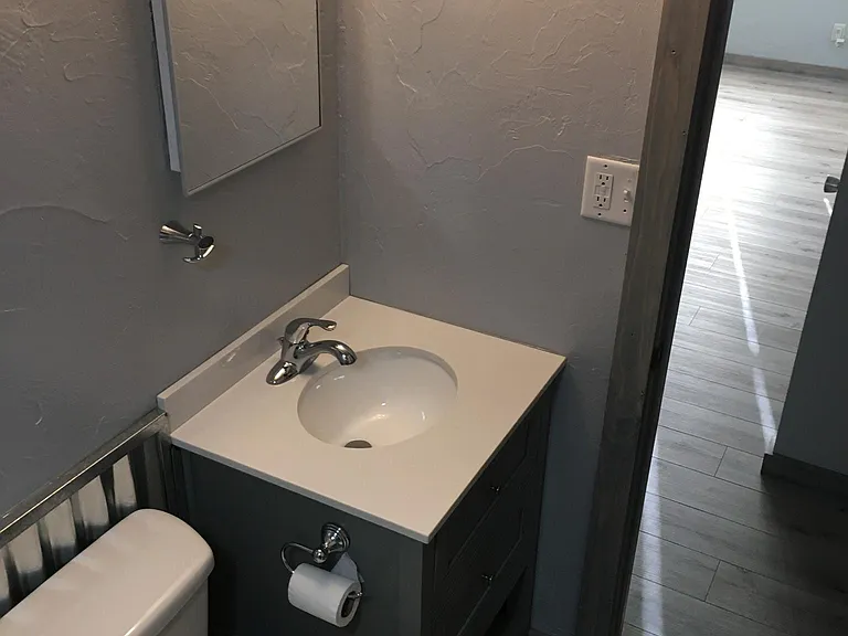 1433 Witzel Ave #2 — Photo 3
