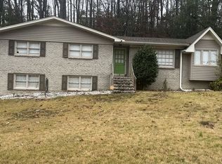 704 Sundale Dr, Birmingham, AL 35235