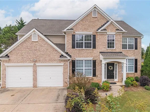 6670 Grand Magnolia Dr, Sugar Hill, GA 30518