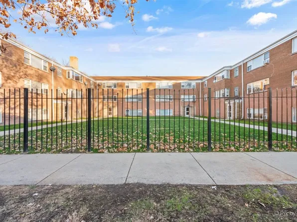 7427 N Winchester Ave APT 102, Chicago, IL 60626