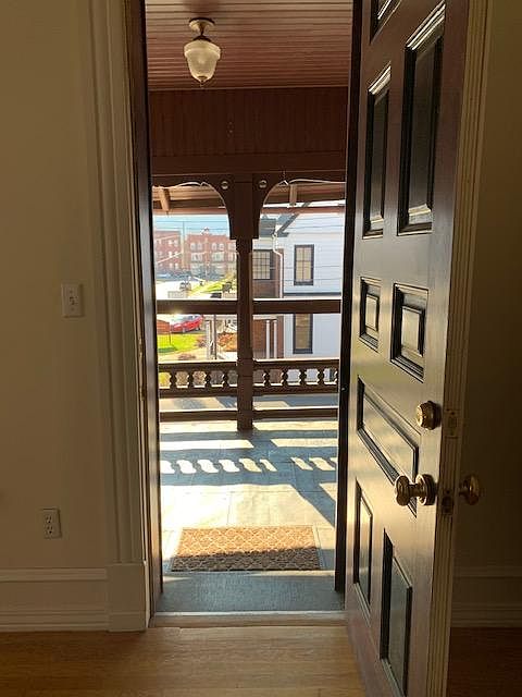 1st image of 15 Center Pl Floor 2