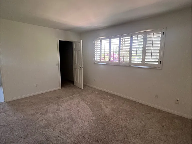 10209 Oakdale Ave — Photo 19