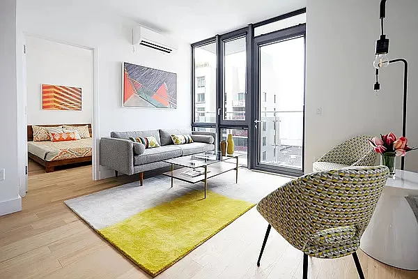 Rented by REAL New York | media 11