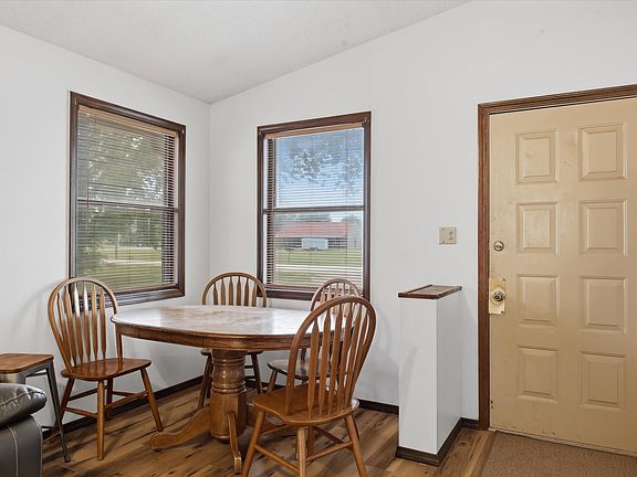 4th image of 29310 County Road 452