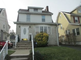 630 Teneyck Ave, Lyndhurst, NJ 07071