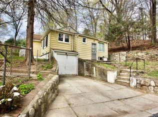 76 Gallows Hill Rd, Cortlandt Manor, NY 10567