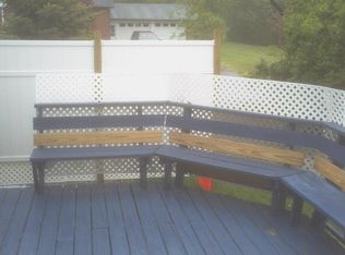 155 Burton Rd, Cresco, PA 18326