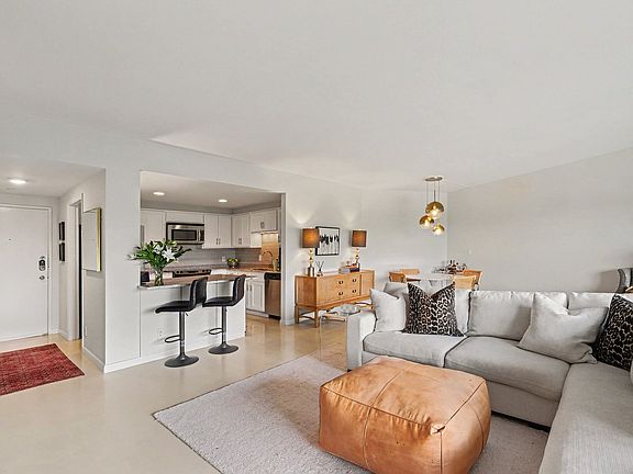 5th image of 6666 Brookmont Ter APT 509