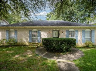 44 Warwick Rd, Little Rock, AR 72205