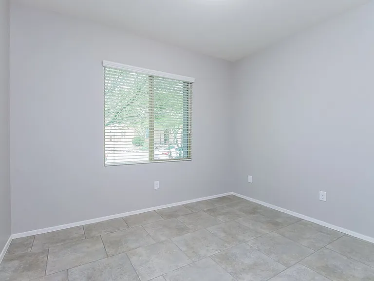 1176 E Madera Grove Ln — Photo 12