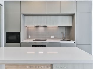 800 Broadview Ave #406, Toronto, ON M4K 2P7