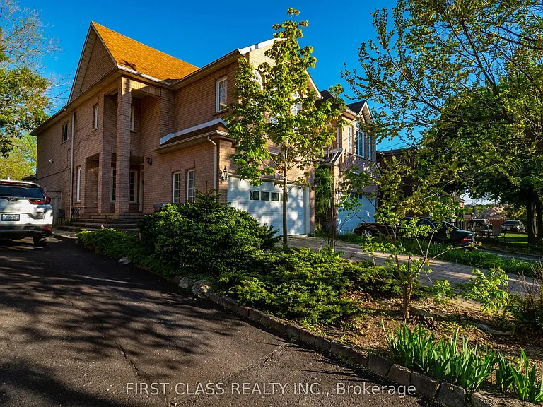 13 Princess St — Photo 3